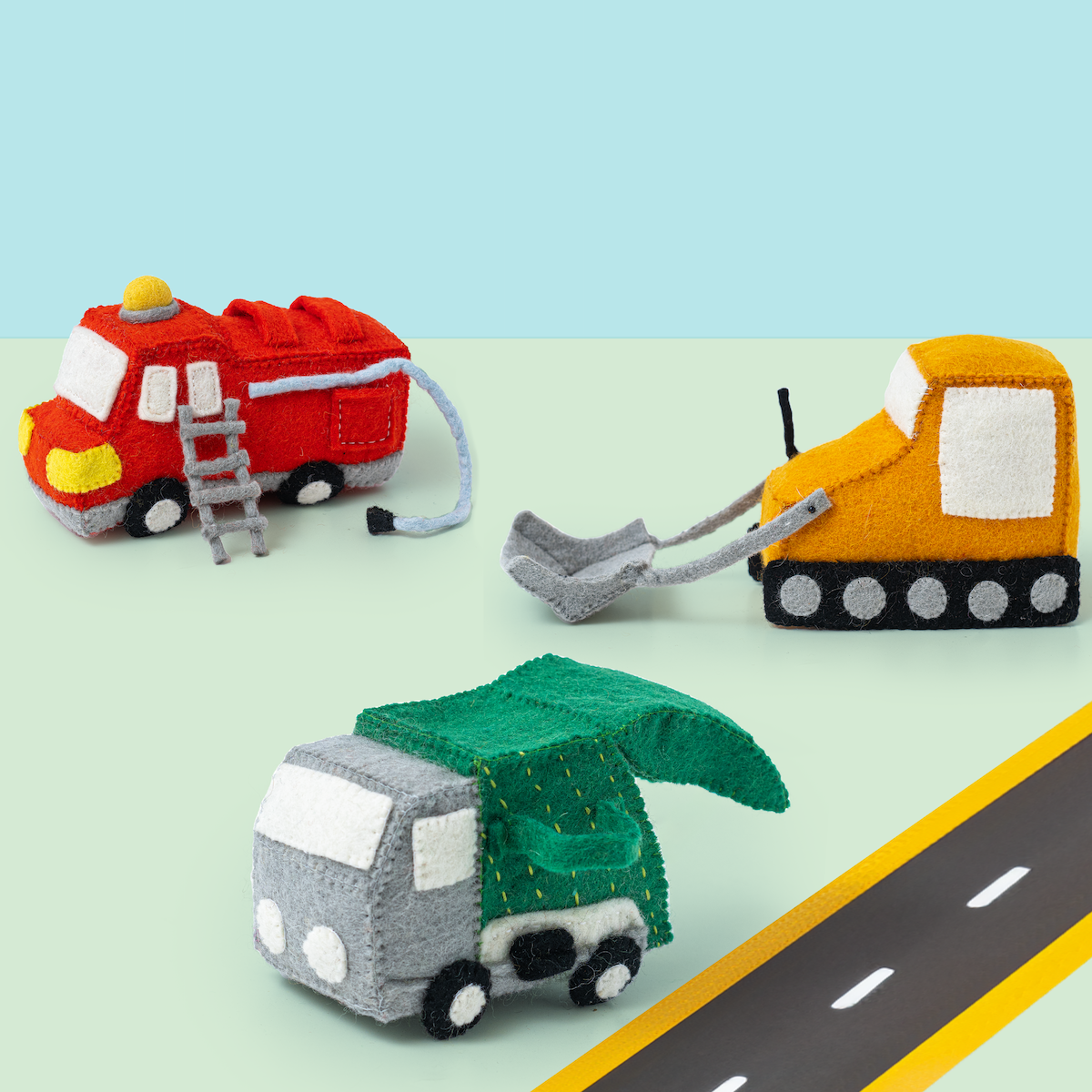 Felt Garbage Truck Toy