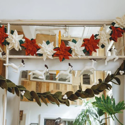 Felt Mistletoe Garland