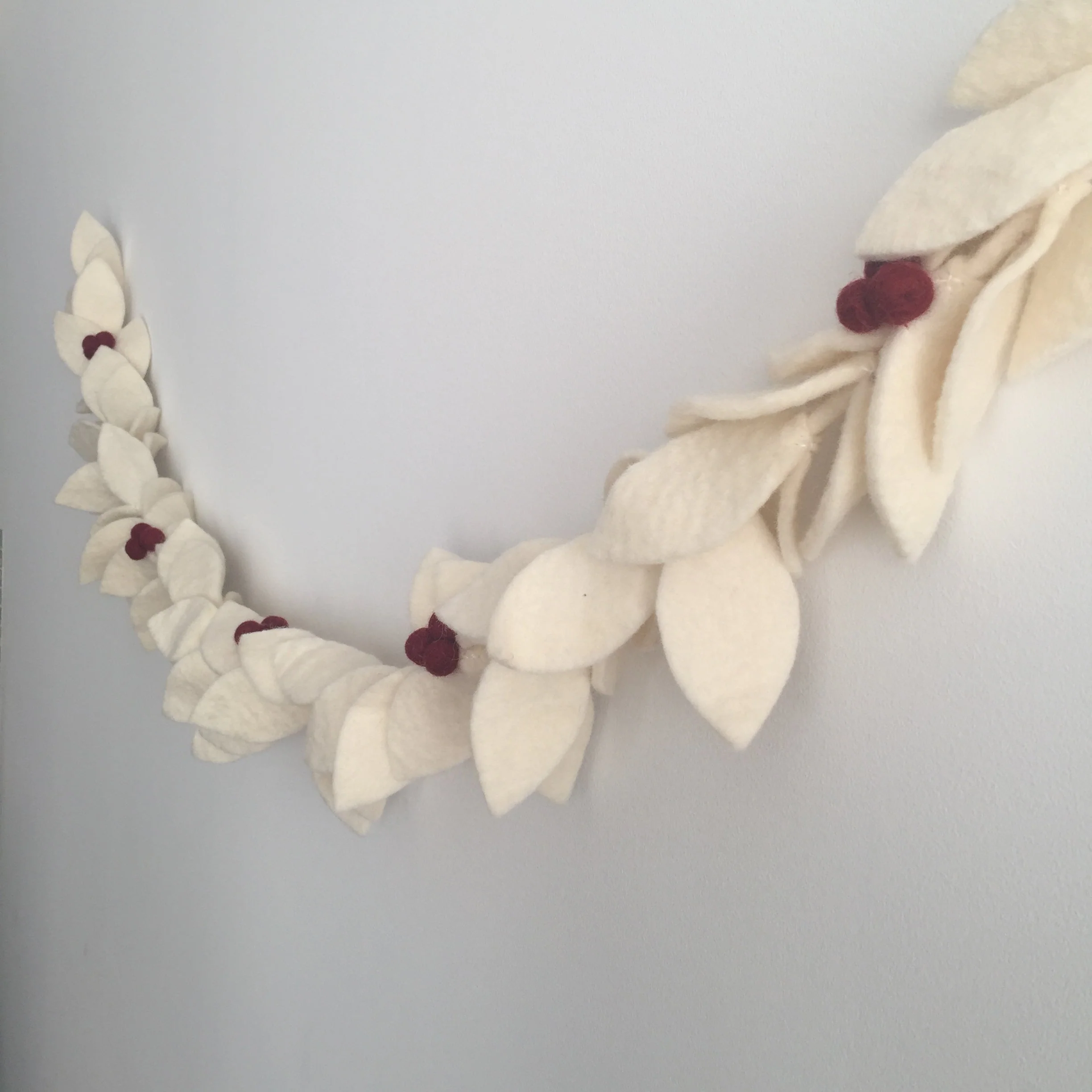 Felt Holiday Garland