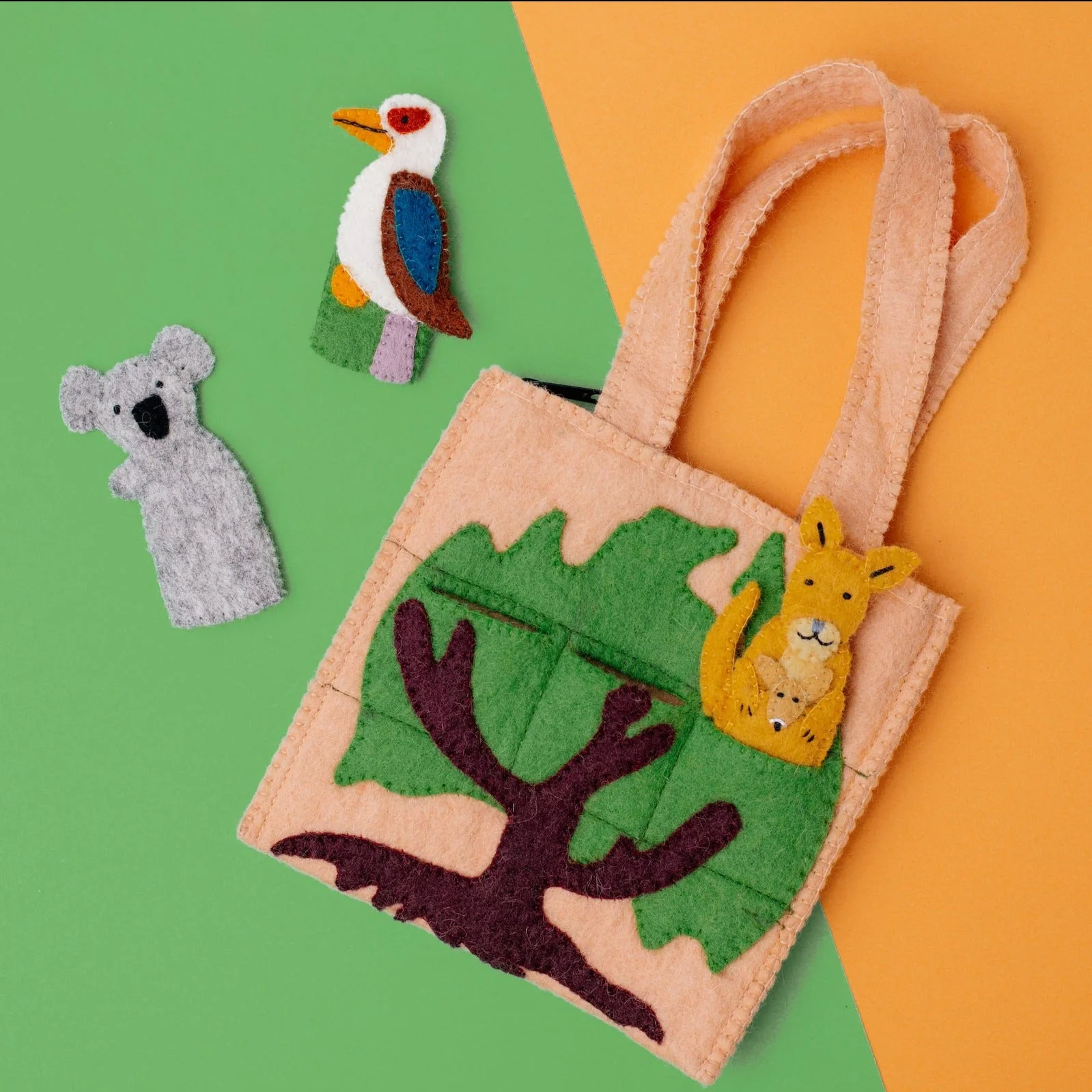 Felt Australia Puppet Bag