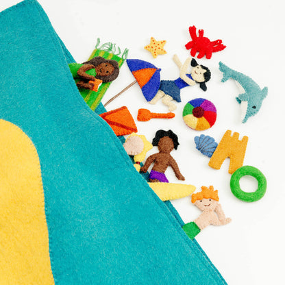 Felt Beach Discovery Board